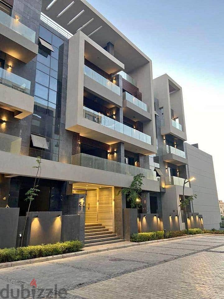 Apartment 275m with garden 25m for sale immediate delivery ready to move NOW in La Vista El Patio Casa Compound , Shorouk City, 3,420,000 down payment 7