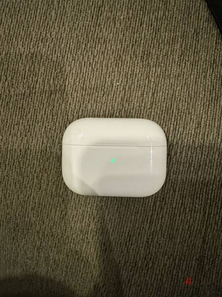 Apple AirPods Pro 2 (Type-C) like new 3
