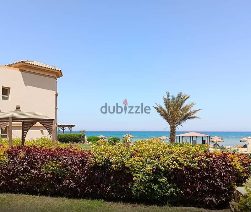 I own a chalet with immediate receipt, immediate finishing, for housing directly in front of the sea in Ain Sokhna, the lowest monthly installments an 12