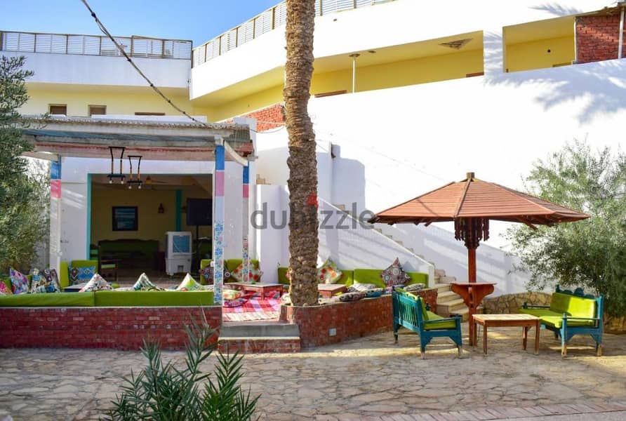 فندق للبيع مساحة 1600م في دهب في قلب الممشي السياحيHotel for sale, 1600 square meters in Dahab, at the heart of the tourist promenade. 9