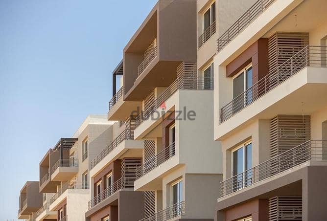 apartment in palm hills new cairo with garden with less down payment in very prime location 2