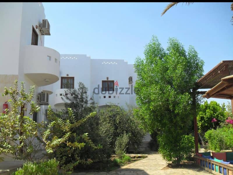 فندق للبيع مساحة 1600م في دهب في قلب الممشي السياحيHotel for sale, 1600 square meters in Dahab, at the heart of the tourist promenade. 2
