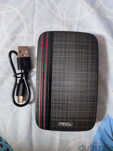 Proda power bank 10,000 mAH 0