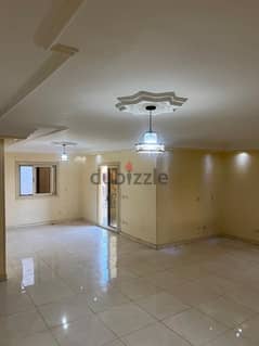شقة للايجار في مدينة نصر ألحي السآبع شارع محمد فريد أبو حديد