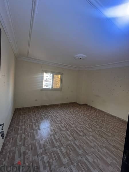 شقة للايجار في مدينة نصر ألحي السآبع شارع محمد فريد أبو حديد 13