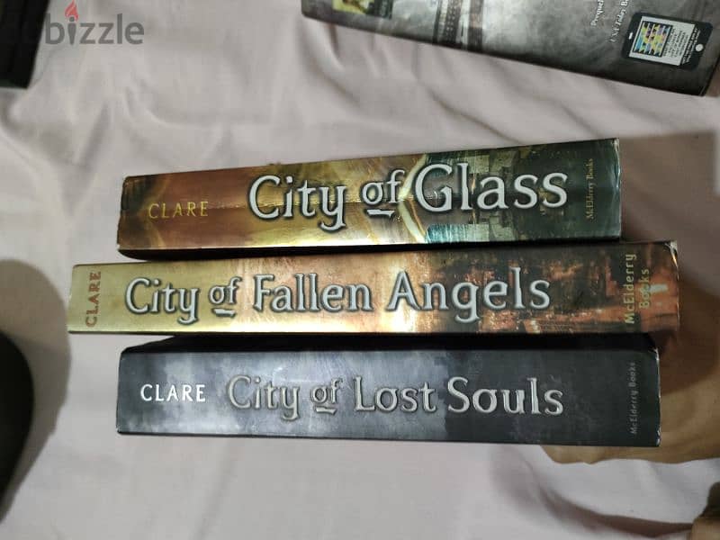 The infernal devices mortal instruments Gone Girl 3 daughters of eve 1