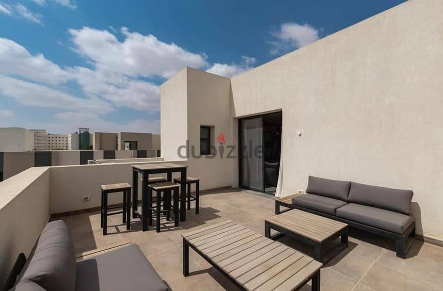 Townhouse for sale without down payment in Al Burouj Al Shorouk Compound in front of the International Medical Center and close to Madinaty, in intere 3