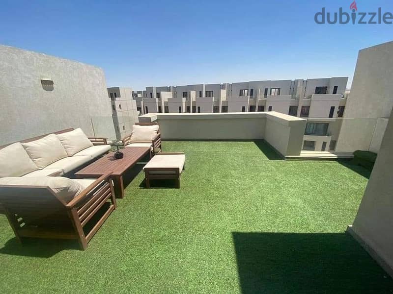 Townhouse for sale without down payment in Al Burouj Al Shorouk Compound in front of the International Medical Center and close to Madinaty, in intere 4