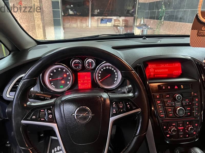 Opel Astra 2015 8