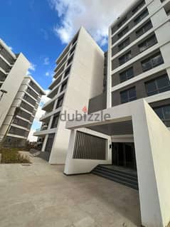 Apartment 147 m including garage share with luxurious finishing receipt after a year and a half in Noor City