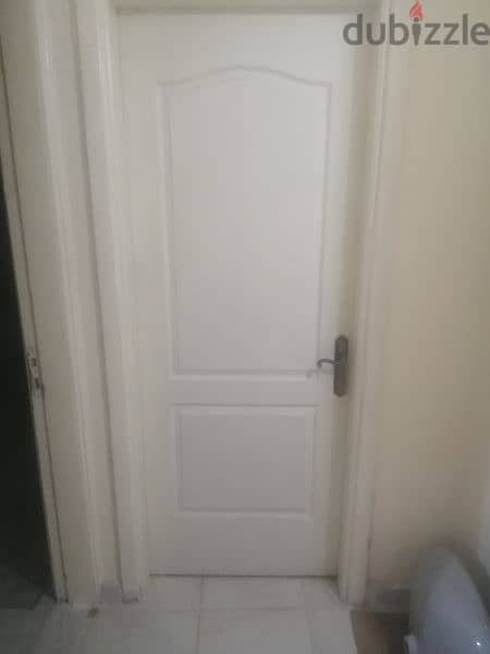 باب غرفة خشب زان أبيض محمل (76*210) 0