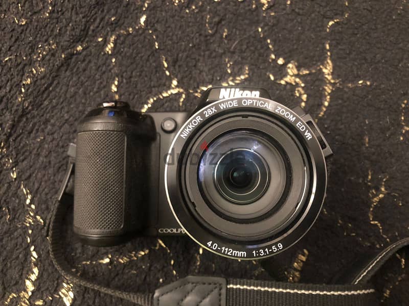 كاميرا Nikon استعمال خفيف مع الشنطه بتاعتها 1