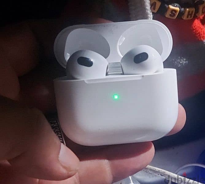 airpods 3 generation like new 2