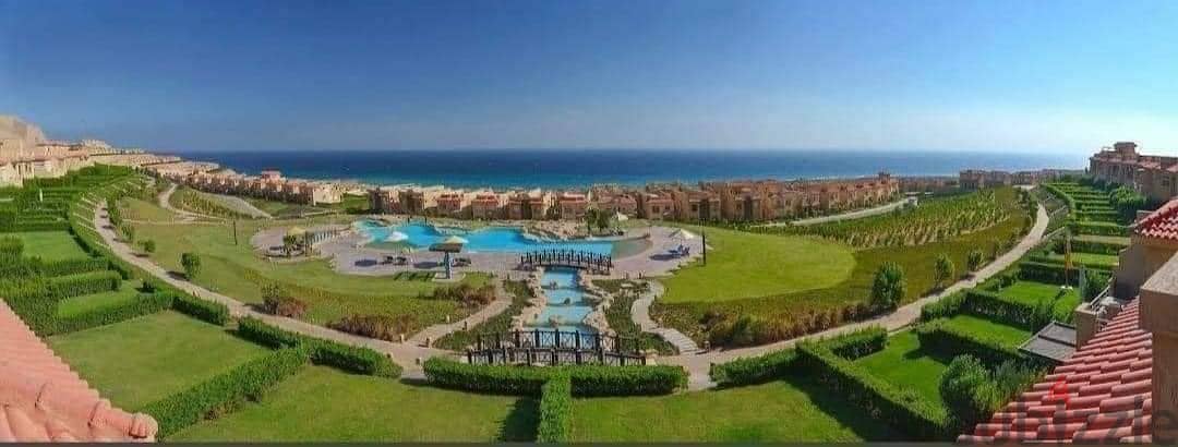 For sale3-rooms chalet a prime location in Telal Sokhna, sea view, 5% DP, installments over 8 years, fully finished, Ultra Superlux ,near Porto Sokhna 24