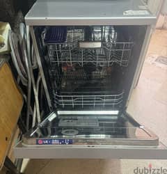 lg dishwasher  Newley -used 0