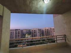 Apartment for rent in Square Compound with a distinctive view