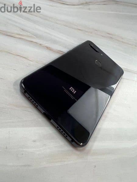 Xiaomi Mi 8lite ram 6 internal 128 وارد السعودية 2