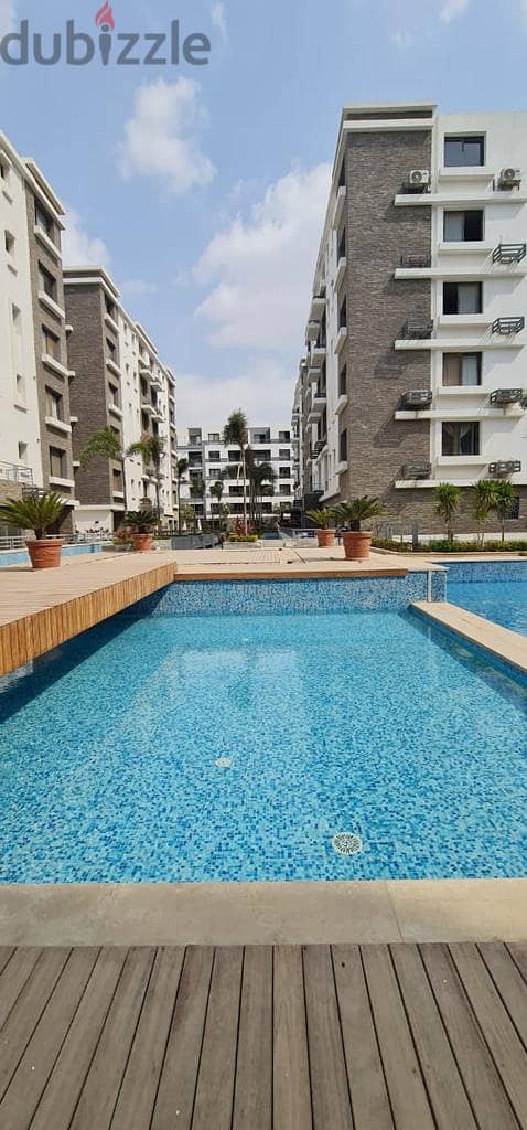 Apartment for sale, prime location, in the Settlement, inside the Taj City Compound, next to Madinaty,at a snapshot price and installments up to 8year 1