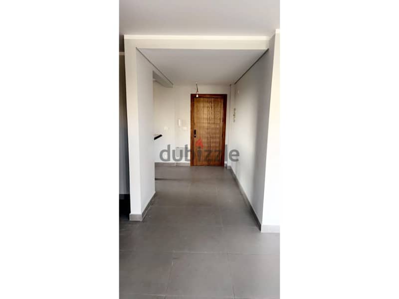 Apartment for rent with kitchen and air conditioning Palm Parks 3