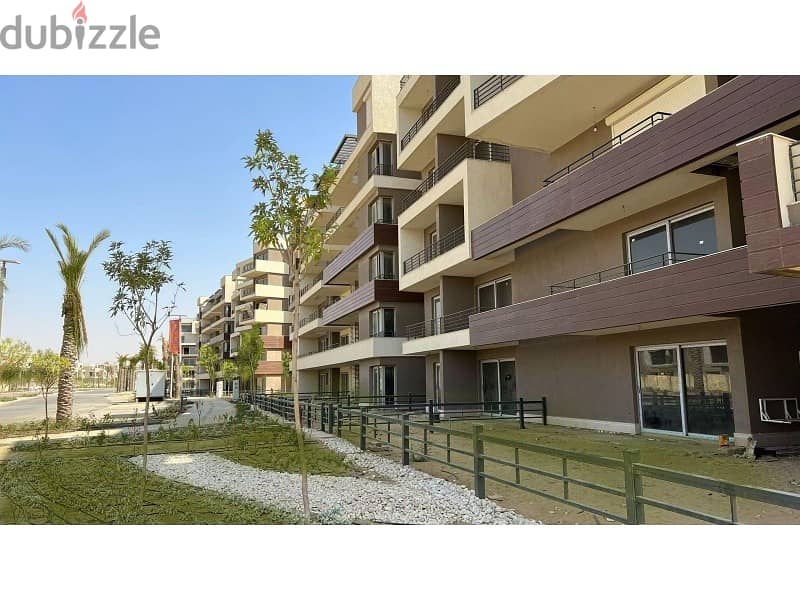 At the lowest price in the market, I own a finished apartment ready to move in with an open view on the landscape 0