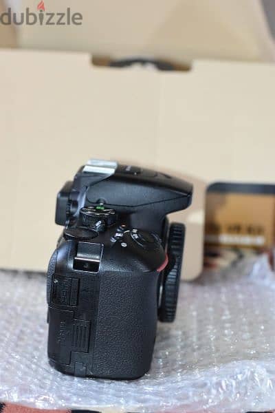 Nikon D5500 camera with godox ringflash 7