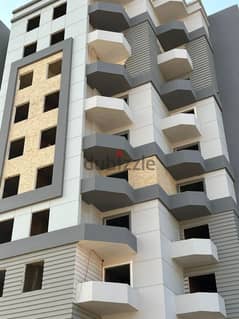 Apartment for sale in Maadi, directly on the ring road, immediate delivery