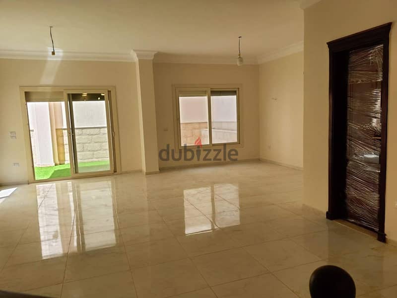 Villa duplex in Al banafseg 5