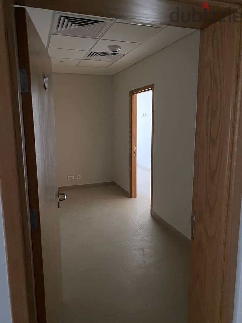 Westown Medical Center  Behind Al Nada Hospital  Beverly Hills  Clinic for rent 3