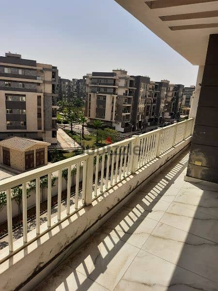 شقة ١٧٠م للايجار قانون جديد كمبوند جايد امام السوق الشرقي الرحاب 2