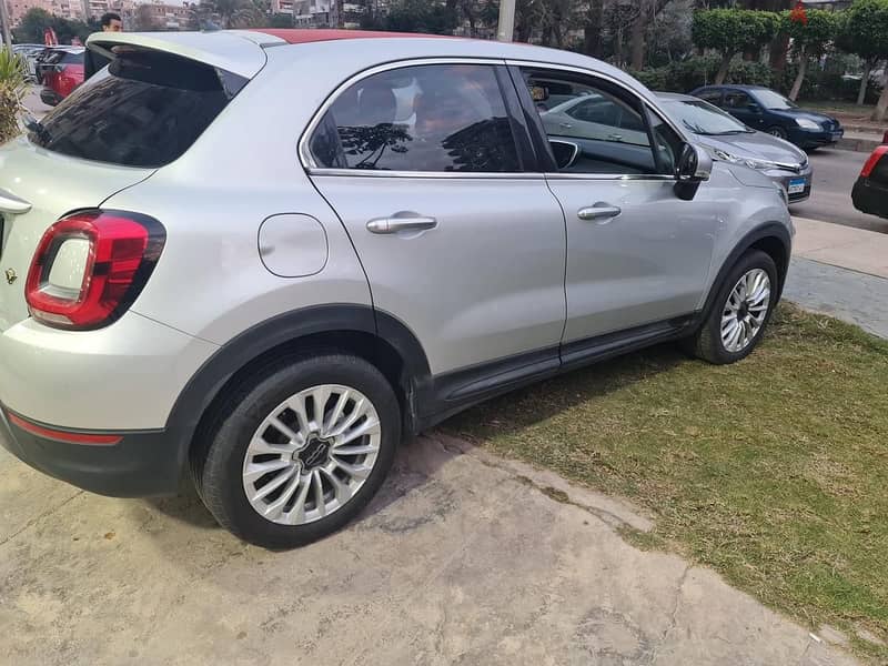Fiat 500X - SILVER*RED - 1400 CC - 16.000 KM - LICENSE END AUGUST/2025 2