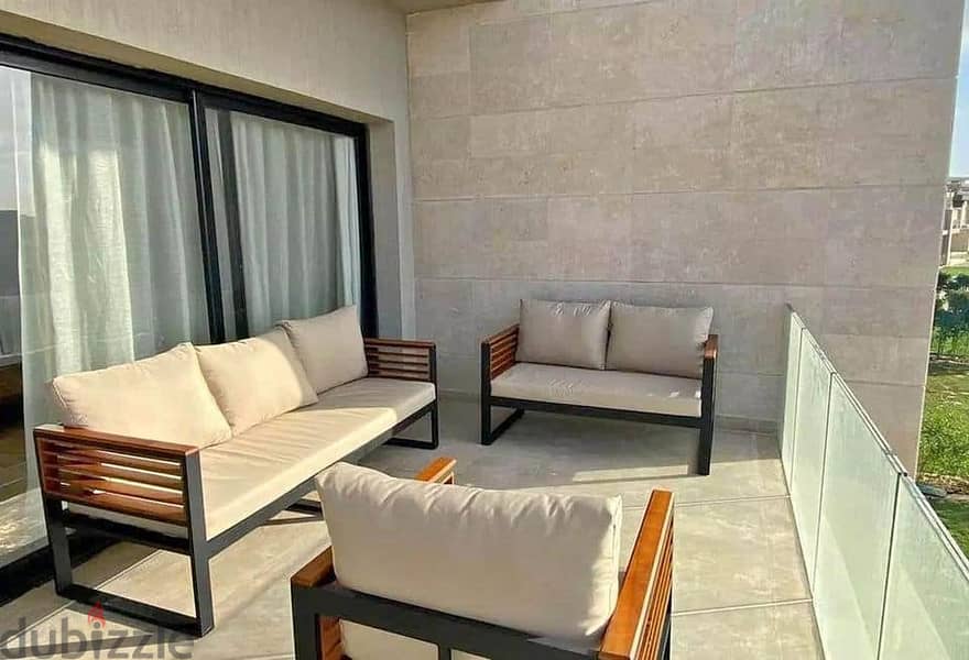 Townhouse villa 196m for sale in La Vista El Patio 5 East Shorouk City next to the airport immediate delivery in installments over 5 years No interest 15