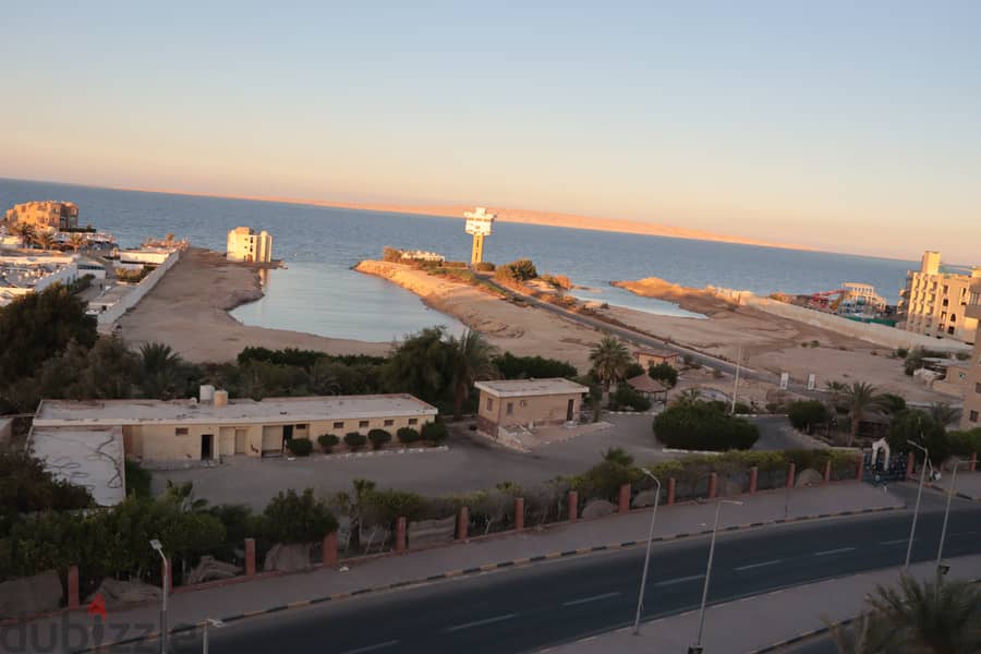 Own your apartment in Hurghada, overlooking the sea and the swimming pool 21