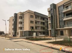 Apartment for sale in galleria moon valley