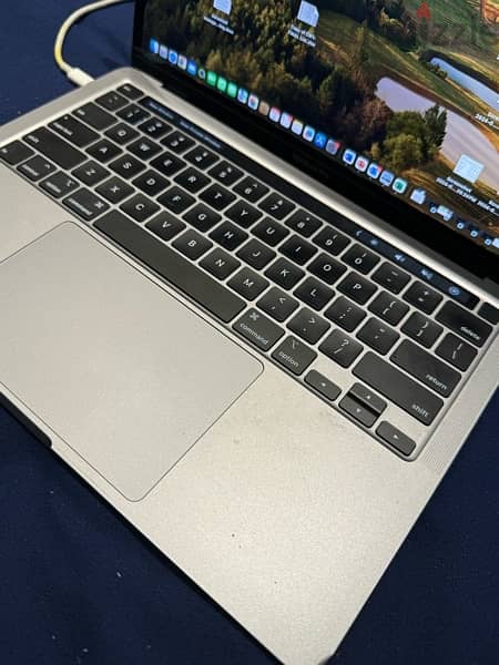 macbook pro 13 inch 512Gb 3