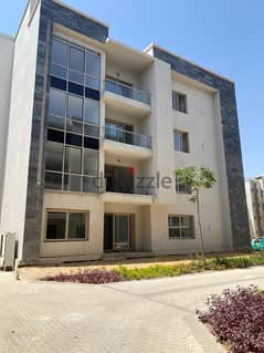 Ready to move 3 bedrooms Apartment in Galleria Moon valley New Cairo in Installments 0