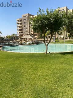 APARTMENT 185m FOR SALE  prime location view land scape IN the square NEW CAIRO 0