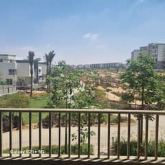 Apartment for sale in hyde park compound new cairo