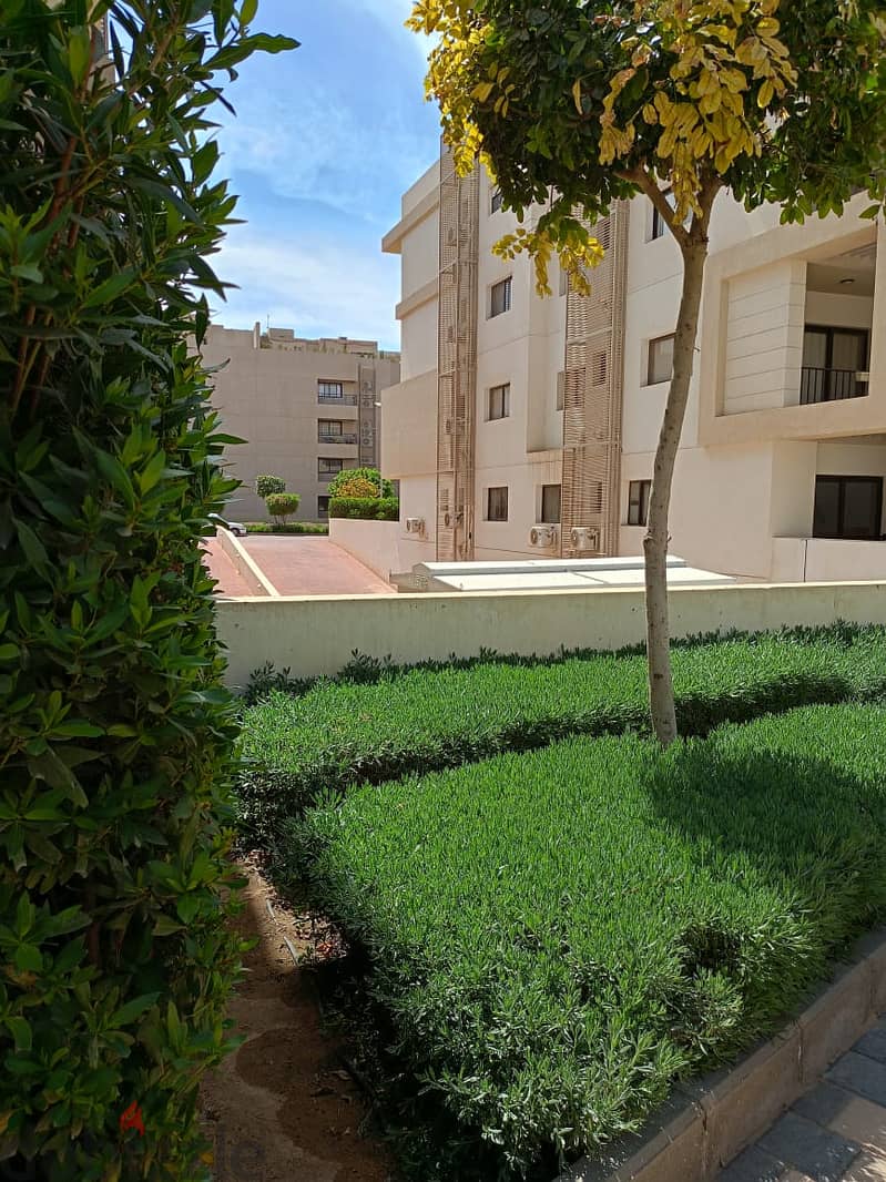 Penthouse 134 M For Sale with installments at Fifth square - El Marasem 1