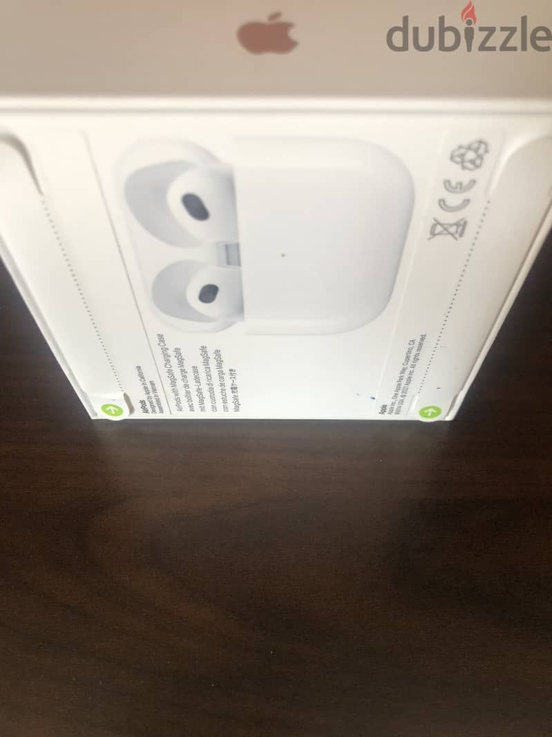 Apple Airpods 3rd generation with MagSafe support 4