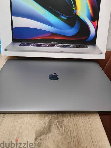 MacBook Pro 2017 15inch 1