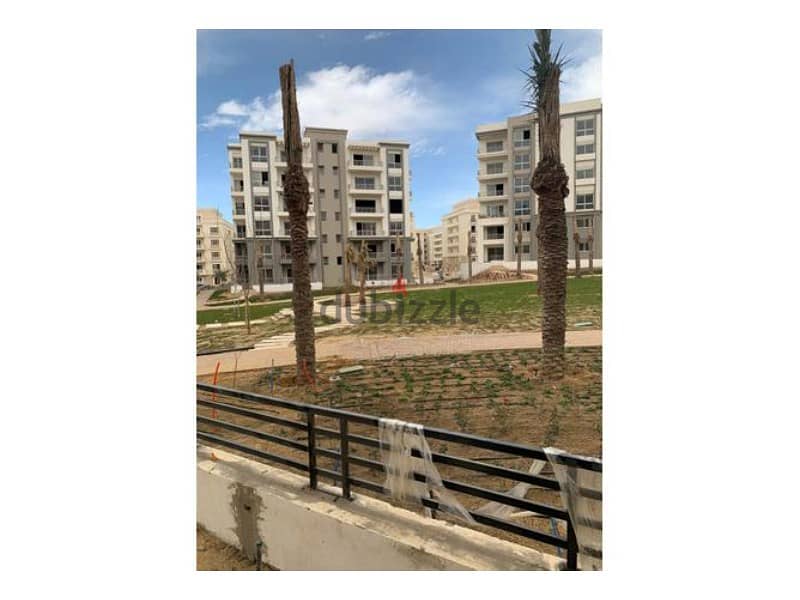 3 bedrooms for sale at best view in Hyde Park at a good price for quick sale, very special location, Hyde Park Compound, Fifth Settlement, New Cairo 2
