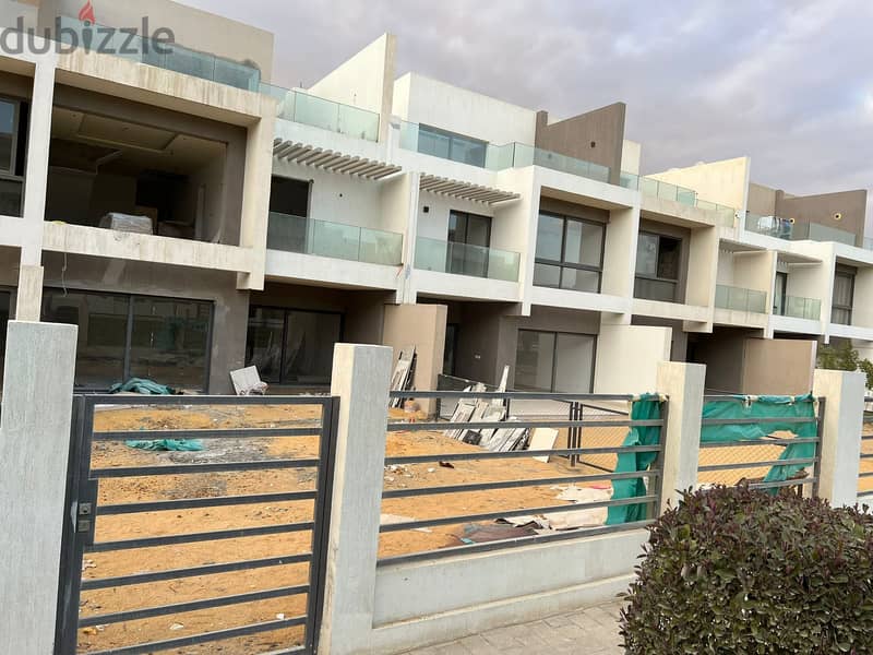 Twin house for sale, immediate receipt, for less than half the unit price in Al Marasem, Fifth Settlement, 350 m 1
