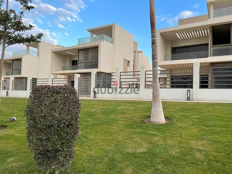for sale Townhouse Corner 350 m, very prime location, 75% finished, at the price of the Middle Town, ready to move in Al Marasem Compound, Fifth Settl 6
