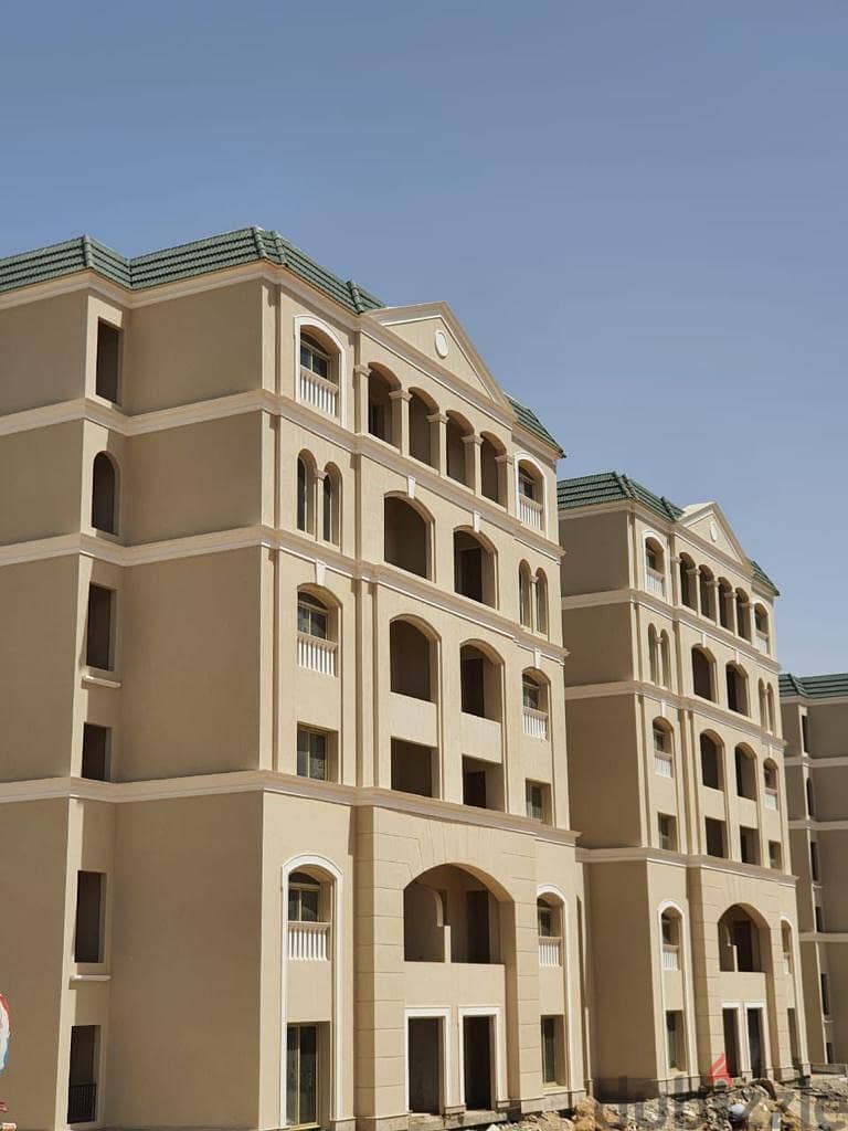 Apartment for sale with a private garden182m ready to move, in L'Avenir Compound, Al Ahly Sabbour, below market price. 5