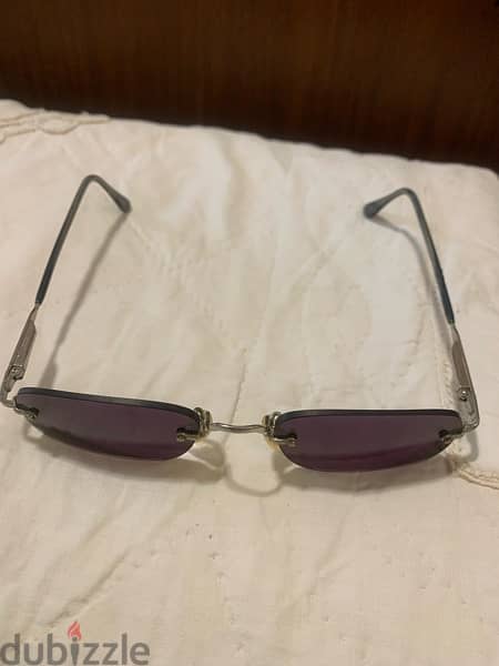 A frameless eye glasses 2