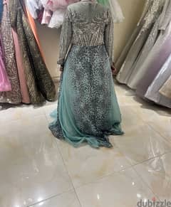 فستان سواريه يلبس لحد 75 كيلو