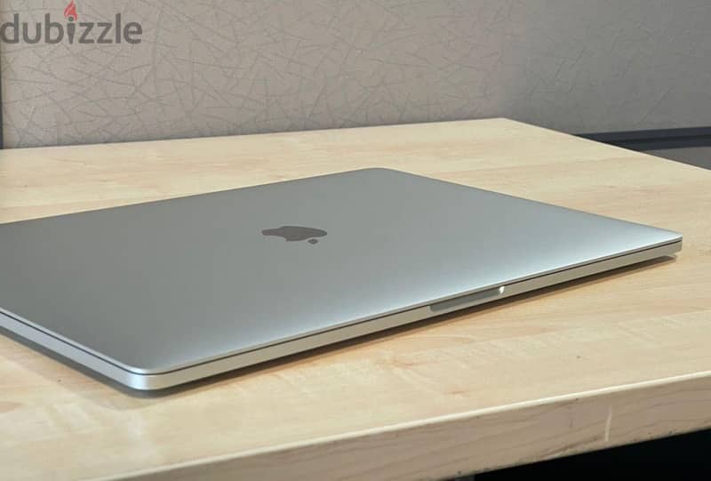 MacBook Pro 2019 2