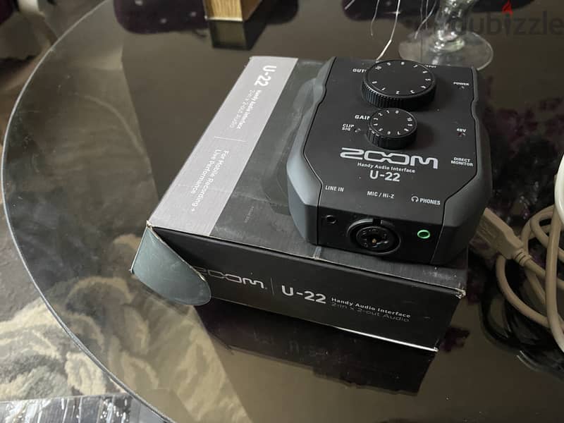 Zoom U-22 Handy Audio Interface 0