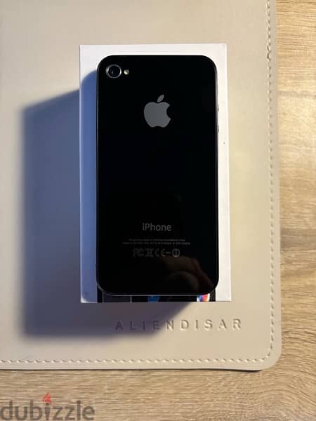iPhone 4s 16GB Black ايفون ٤ اس اسود ١٦ جيجا 2