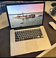 MacBook Pro 2015 15" 2.5 GHz Quad-Core Core i7 16 GB RAM 0